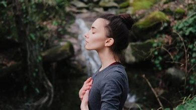 Kadınlar İçin Etkili Meditasyon ve Nefes Egzersizleri