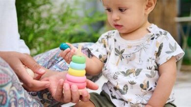 Bebeklerde Gelişim Becerileri: Hangi Aylarda Neler Yapmalı?